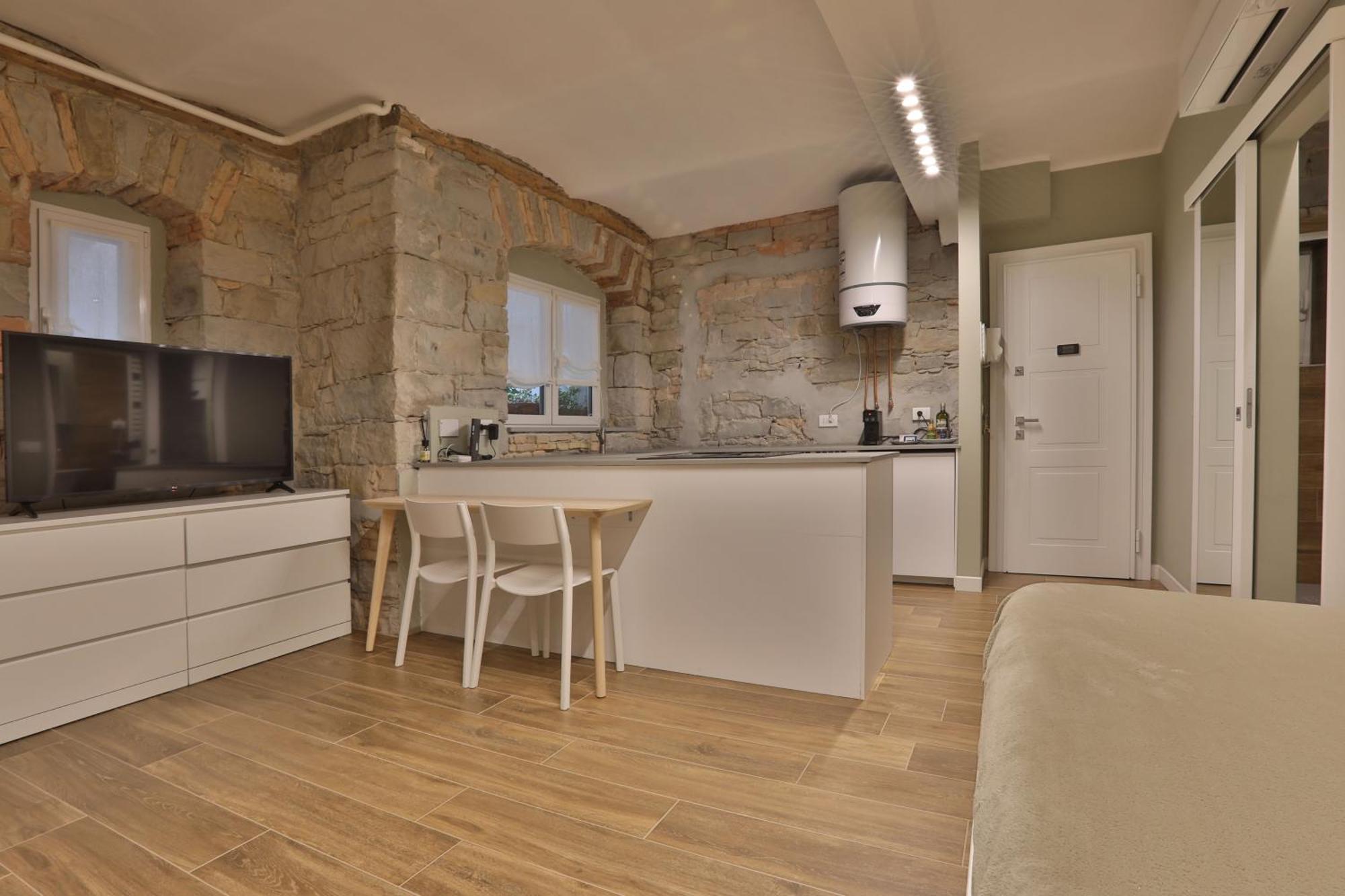 Da Kevin Apartment Trieste Exterior photo